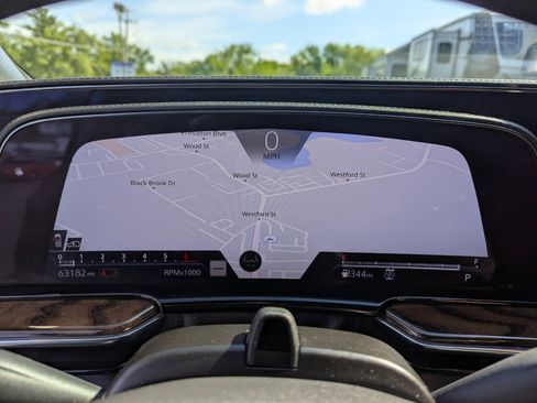 Used 2022 Cadillac Escalade ESV Sport Platinum image 18