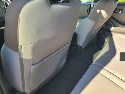 Certified 2022 Nissan Frontier SV image 14