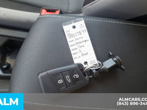 Used 2024 Volkswagen Taos S FWD image 34