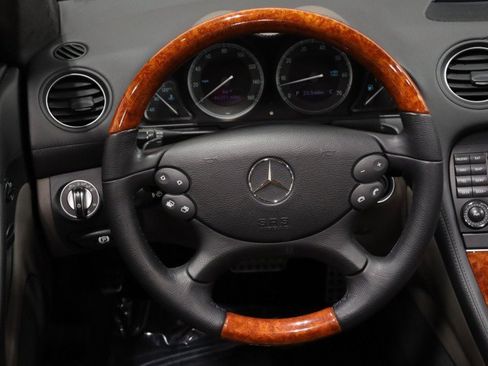 Used 2007 Mercedes-Benz SL 550 image 48