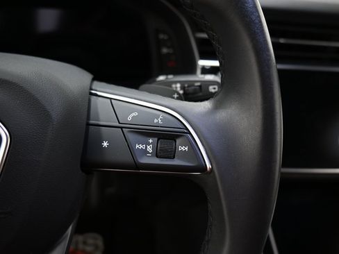 Used 2021 Audi Q7 3.0T Premium image 28