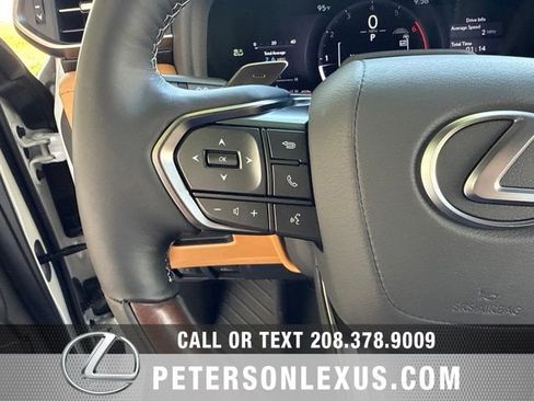 New 2026 Lexus LX 600 4WD w/ Luxury Package image 31