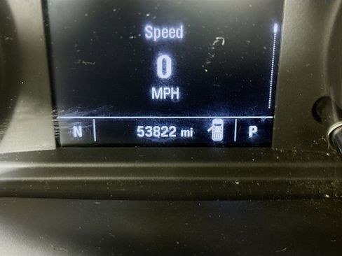 Used 2023 Chevrolet Silverado 1500 Custom image 15