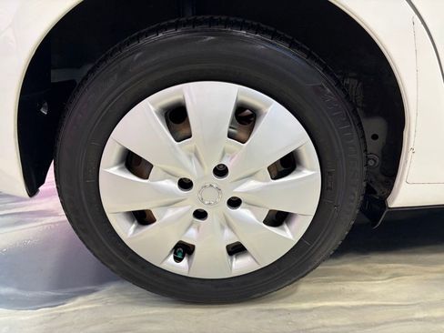Used 2017 Toyota Yaris L FWD image 20