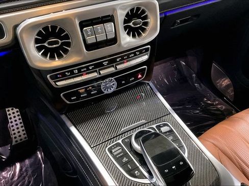 Used 2024 Mercedes-Benz G 63 AMG 4MATIC image 32