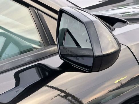 Used 2016 Chevrolet Camaro SS image 28