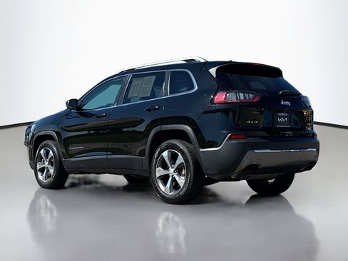 Used 2019 Jeep Cherokee Limited AWD/4WD image 9