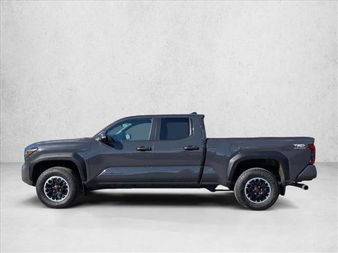 Used 2024 Toyota Tacoma TRD Off-Road w/ TRD Off Road Premium Package image 9