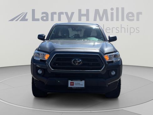 Used 2020 Toyota Tacoma SR5 RWD image 8