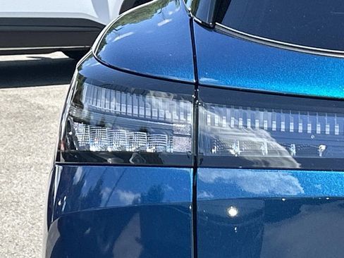 New 2026 Nissan Murano Platinum w/ Cargo Package AWD/4WD image 12