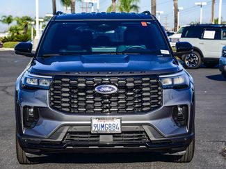 Used 2025 Ford Explorer ST-Line w/ Premium Package video 2