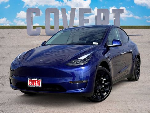 Used 2024 Tesla Model Y Long Range image 1