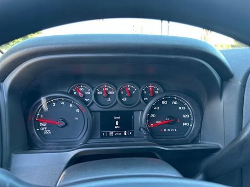 New 2026 Chevrolet Silverado 1500 Custom Trail Boss w/ LPO, Dark Essentials Package AWD/4WD image 19