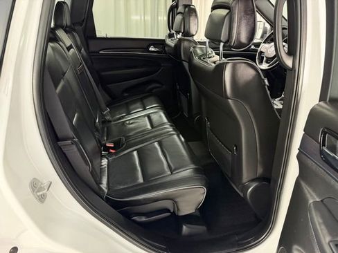 Used 2021 Jeep Grand Cherokee Overland image 8