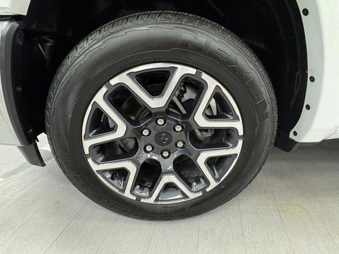 Used 2025 RAM 1500 Laramie image 35