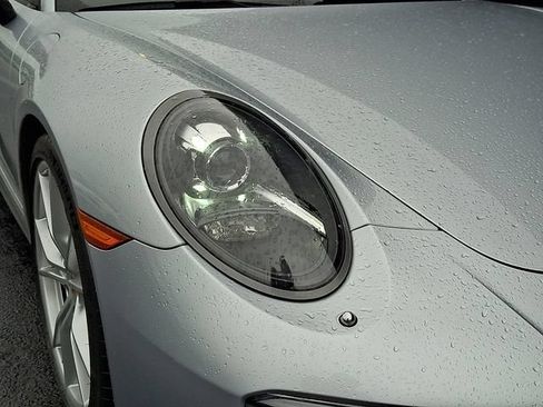 Certified 2017 Porsche 911 Carrera 4S AWD/4WD image 11