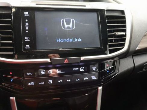 Used 2016 Honda Accord EX-L image 22