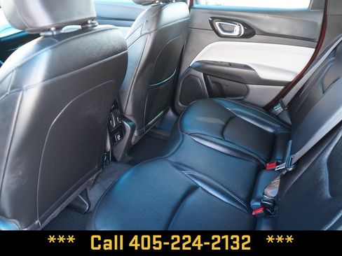 Used 2025 Jeep Compass Limited AWD/4WD image 28