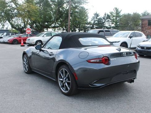 Used 2021 MAZDA MX-5 Miata Grand Touring RWD image 26