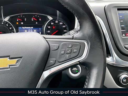 Used 2021 Chevrolet Equinox LT image 12