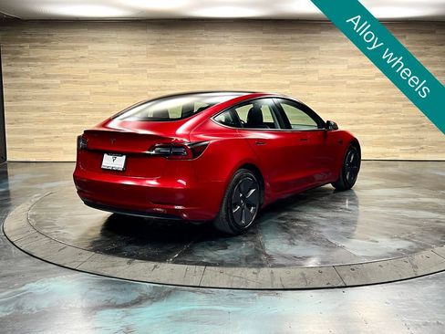 Used 2022 Tesla Model 3 Standard Range RWD image 15