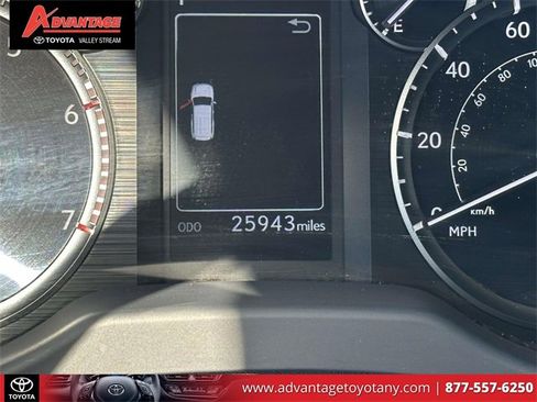 Used 2023 Lexus GX 460 Premium image 31