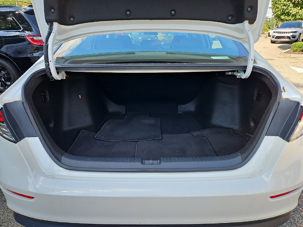 Used 2023 Honda Accord LX image 30