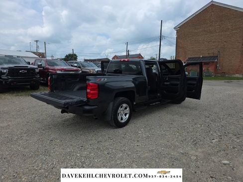 Used 2018 Chevrolet Silverado 1500 LT w/ All Star Edition AWD/4WD image 33