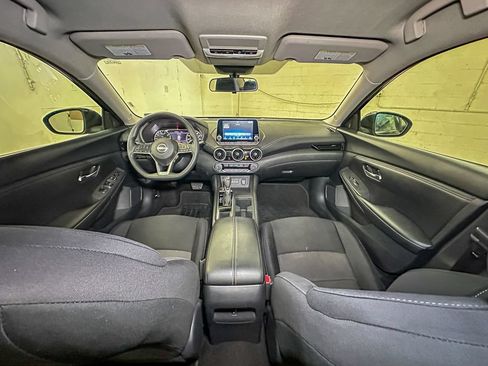 Used 2024 Nissan Sentra SV FWD image 26