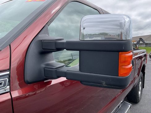 Used 2015 Ford F250 XLT w/ XLT Premium Package AWD/4WD image 23