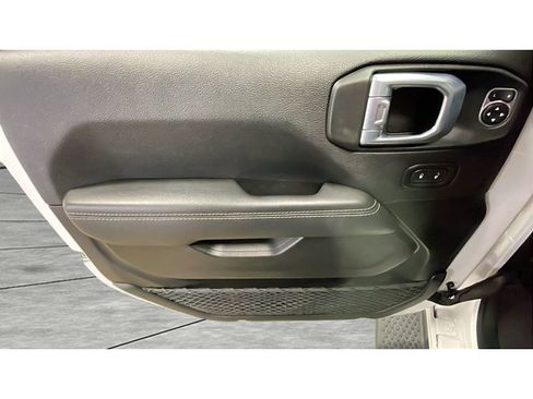 Used 2021 Jeep Wrangler Unlimited Sahara w/ Cold Weather Group image 10