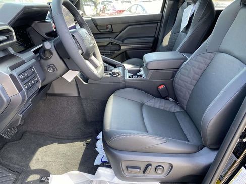 New 2026 Toyota 4Runner TRD Off-Road Premium image 12