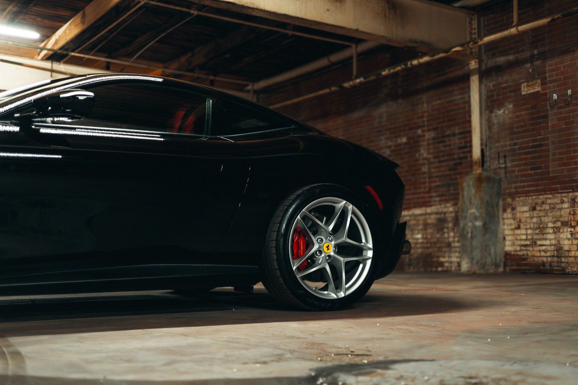 Used 2022 Ferrari Roma RWD image 90