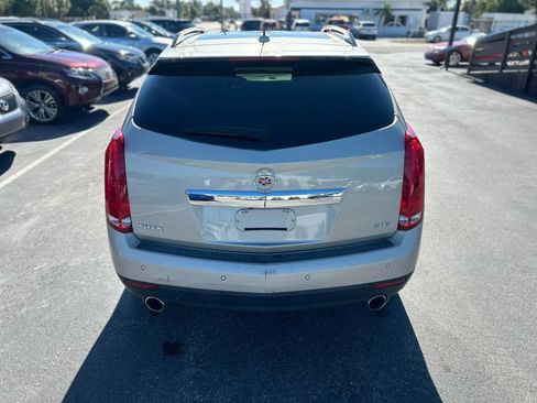 Used 2016 Cadillac SRX Luxury image 12