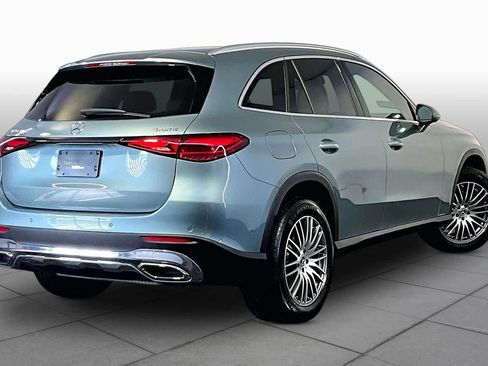 Used 2026 Mercedes-Benz GLC 300 4MATIC image 13