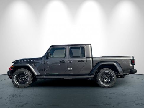 New 2025 Jeep Gladiator Sport image 7