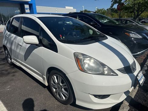 Used 2010 Honda Fit Sport image 3