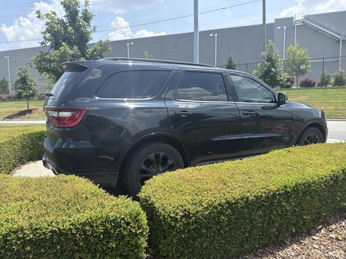 Used 2024 Dodge Durango R/T RWD image 9