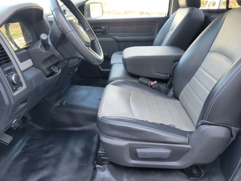 Used 2009 Dodge Ram 1500 Truck ST image 17