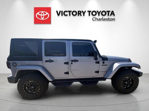 Used 2016 Jeep Wrangler Unlimited Sport AWD/4WD image 6