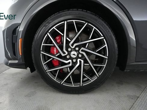 Used 2022 Ford Mustang Mach-E GT w/ GT Performance Edition AWD/4WD image 19