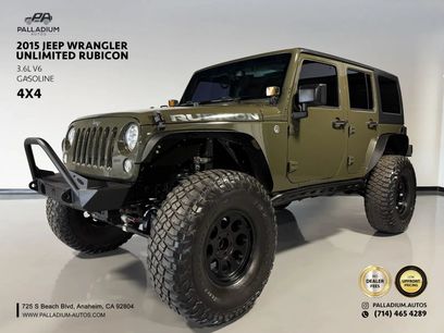 Used 2015 Jeep Wrangler Unlimited Rubicon w/ Connectivity Group