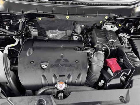 Used 2024 Mitsubishi Outlander Sport SE image 21