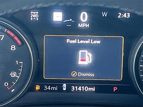 Used 2022 Cadillac XT6 Premium Luxury w/ Technology Package image 12