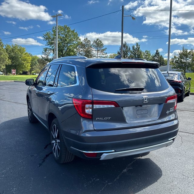 Used 2021 Honda Pilot Touring image 3