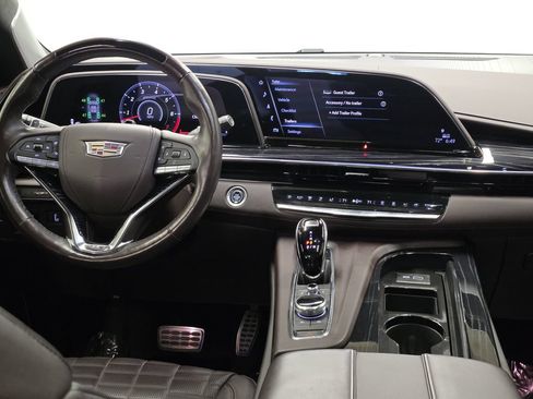 Used 2023 Cadillac Escalade ESV V AWD/4WD image 17