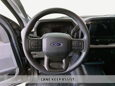 Used 2023 Ford F150 XLT AWD/4WD image 4