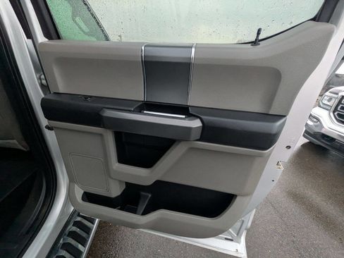 Used 2018 Ford F150 XLT w/ XTR Package image 27