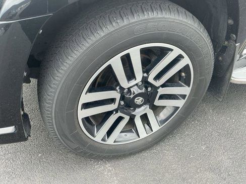 Used 2016 Toyota 4Runner Limited image 36