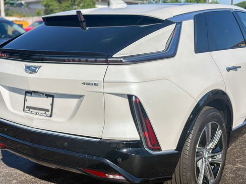 Used 2024 Cadillac Lyriq Luxury RWD image 17